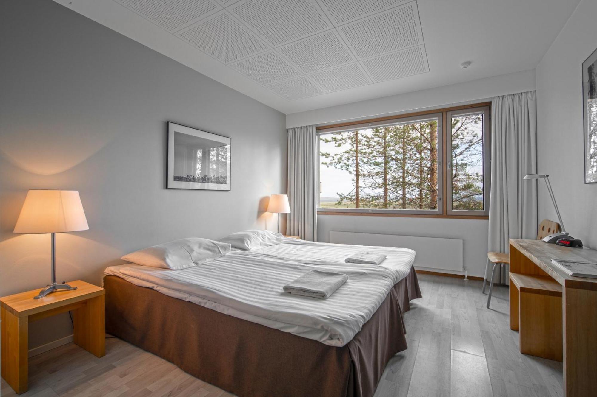 Ski-Inn Hotel Pyhaetunturi Kültér fotó