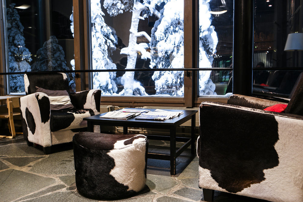Ski-Inn Hotel Pyhaetunturi Kültér fotó